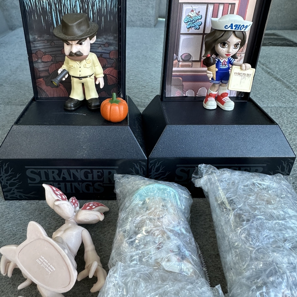 Stranger things action figures